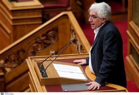 Παρασκευόπουλος για Novartis: Κάνουμε ο,τι προβλέπει το Σύνταγμα