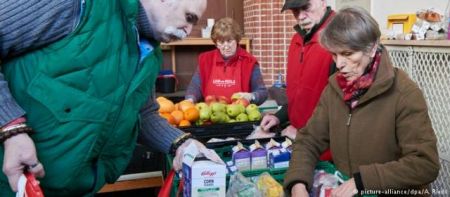 DW: 25 χρόνια συσσίτια στη Γερμανία