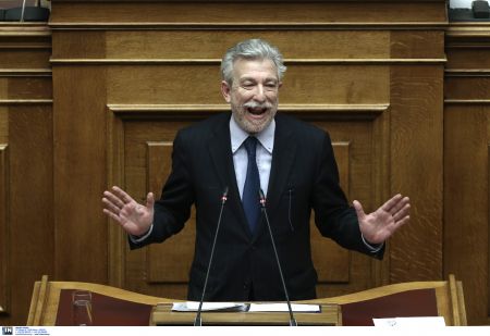 Επίθεση Κοντονή κατά Θεοχαρόπουλου για «πατάτα» με τους 8 τούρκους