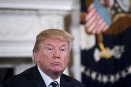 Προκαλεί ο Τραμπ: Σχολείο χωρίς όπλα αποτελεί μαγνήτης για κακούς ανθρώπους