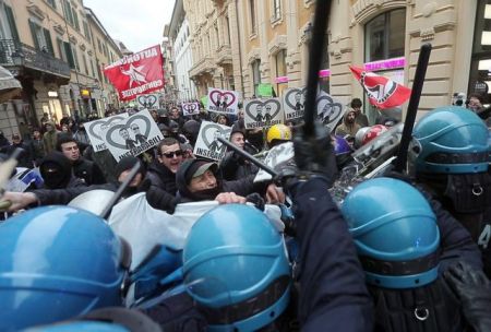 Ιταλία: Οι προεκλογικές υποσχέσεις Πολύ ακριβές για να εφαρμοστούν