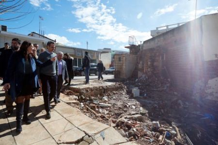 Με χάρτη και φωτογραφίες απάντησε η ΝΔ σε Τσίπρα