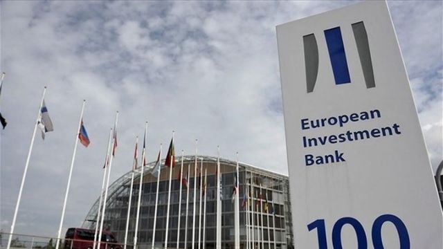 Η ΕΤΕ ίσως ζητήσει από τη Daimler να επιστρέψει 4 δισ. ευρώ