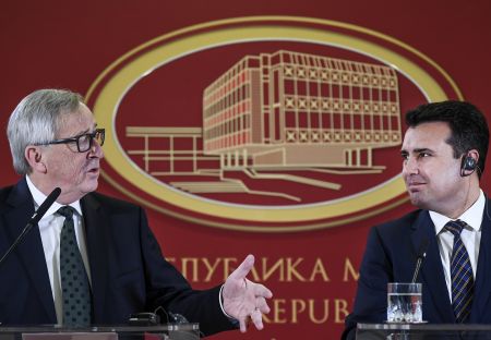 Γιούνκερ: Δεν ήρθα στα Σκόπια για να ανακοινώσω οριστική ημερομηνία ένταξης