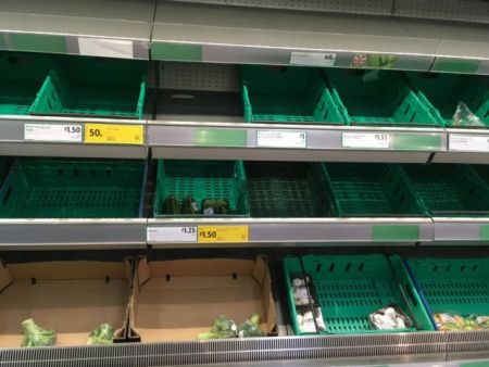 Ιρλανδία: Άδειασαν τα σουπερμάρκετ λόγω επικείμενης χιονοθύελλας