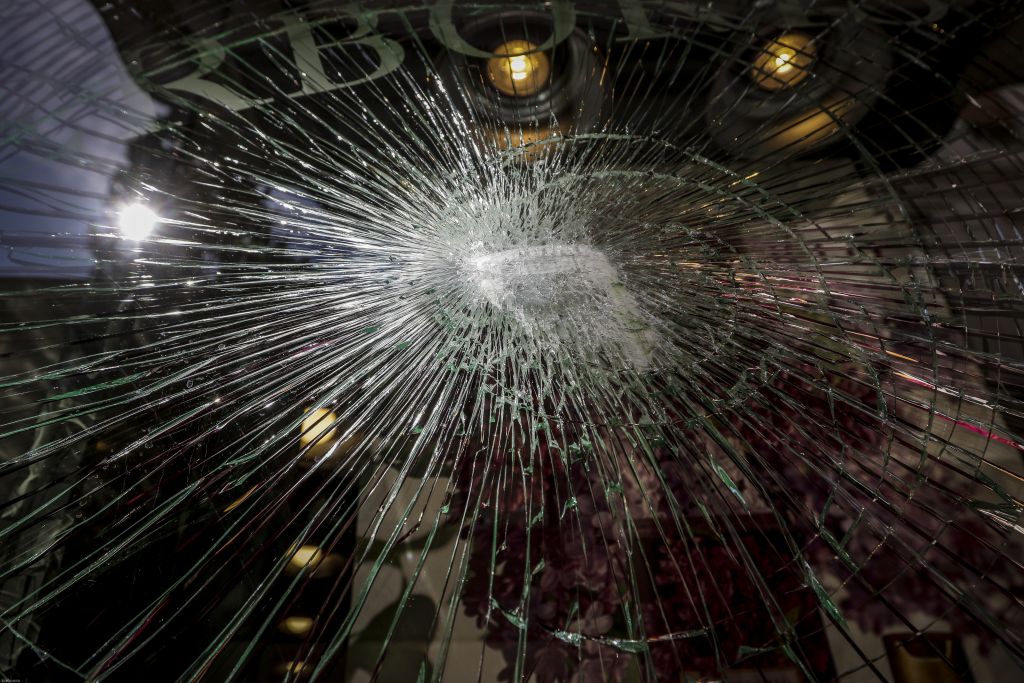 Καμίνης για επεισόδια στην Ερμού: Το λόγο τώρα έχει ο πρωθυπουργός