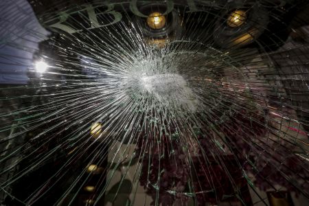 Καμίνης για επεισόδια στην Ερμού: Το λόγο τώρα έχει ο πρωθυπουργός