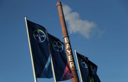 ΕΕ: «Πράσινο φως» για εξαγορά της Monsanto από την Bayer