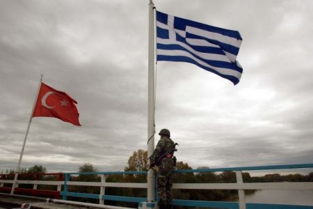 Συναγερμός για την τύχη των δύο ελλήνων στρατιωτικών