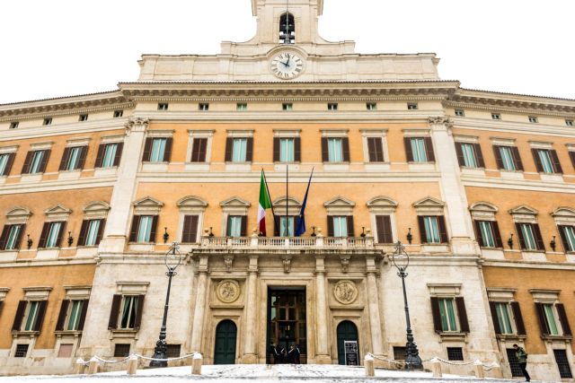 Ιταλία: «Εκλογική σιγή» πριν ανοίξουν οι κάλπες για τις βουλευτικές