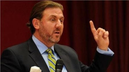 Σύμβουλος του Ερντογάν απειλεί με χτύπημα στην Αν. Μεσόγειο