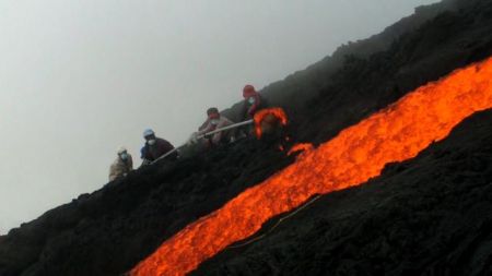 Ντάνι Οσμπορν: Γλυπτά από… λάβα