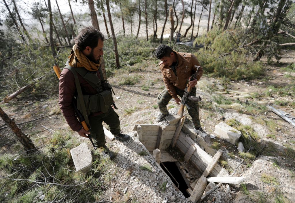 Αυξάνεται καθημερινά ο τραγικός απολογισμός θυμάτων στη Συρία