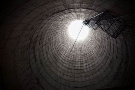 Γιγάντια καμινάδα καθαρίζει τον αέρα της πόλης Σιάν