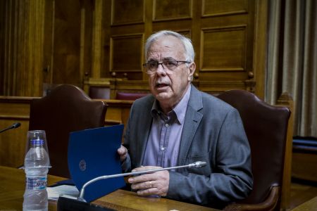 Αποστόλου: Ο παραγωγικός κόσμος βάζει οριστικά τη χώρα σε πορεία ανάπτυξης