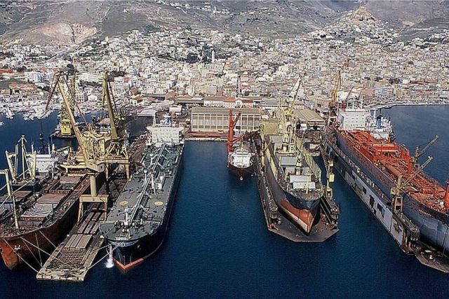 Σε καθεστώς ειδικής διαχείρισης τα Ναυπηγεία Σκαραμαγκά