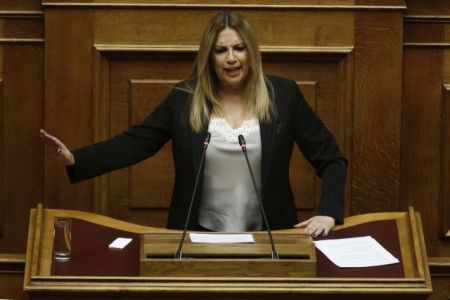 Γεννηματά: Η διγλωσσία και κρυφή διπλωματία συνεχίζονται