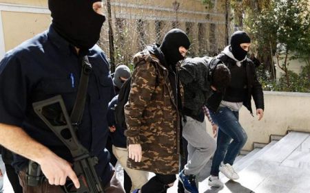 Ελεύθεροι μετά την απολογία τους οι 4 από τους 11 συλληφθέντες της Compat 18