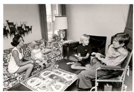 Στίβεν Χόκινγκ: Ασε με να κάνω λάθος…