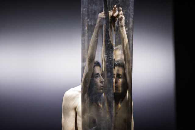 Σάσα Βαλτς: «Είμαστε ο καθρέφτης της πραγματικότητας»