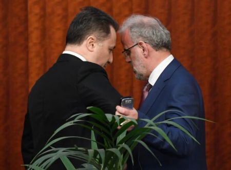 πΓΔΜ: Επεισόδιο Γκρούεφσκι με τον πρόεδρο της Βουλής [Βίντεο]