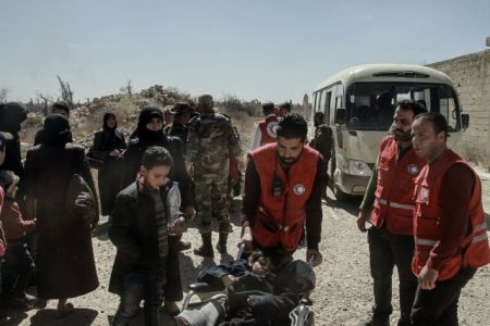 Οι άμαχοι εγκαταλείπουν την ανατολική Γκούτα κατά χιλιάδες