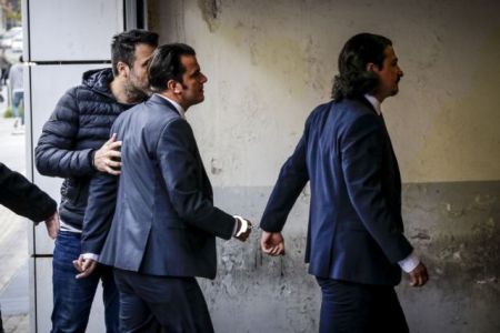 Κατρούγκαλος: Οι «8» δεν δικαιούνται προσφυγική ιδιότητα