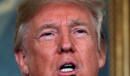 Μένει χωρίς φρένα ο Τραμπ