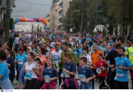Γκελαούζος και Πετρουλάκη θριάμβευσαν στον ημιμαραθώνιο της Αθήνας