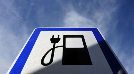 ΔΕΔΔΗΕ: Πάνω από 1.500 σταθμοί φόρτισης ηλεκτρικών αυτοκινήτων