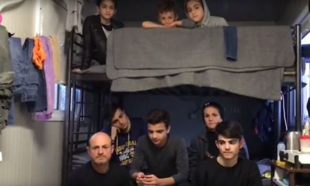 Οι αόρατοι πρόσφυγες στην Ελλάδα