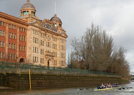 Μόνο τα 34 από τα 200 κορυφαία πανεπιστήμια έχουν γυναίκα επικεφαλής