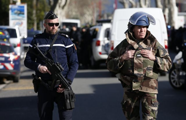 Γαλλία: Εκκενώθηκε το Μον Σεν Μισέλ – Οι αρχές αναζητούν έναν ύποπτο
