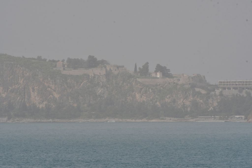 Καιρός: Συνεχίζεται η παρουσία της σκόνης στην ατμόσφαιρα