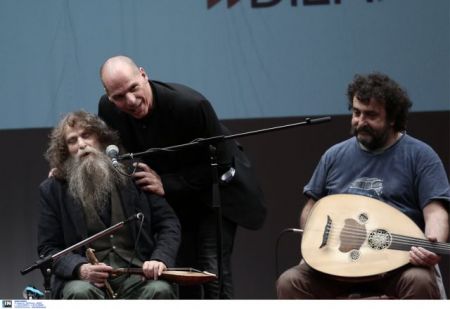 Βαρουφάκης: Επεισόδιο στην παρουσίαση του  ΜέΡΑ 25