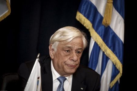 Οταν ζυγώνει η νύχτα στο Προεδρικό