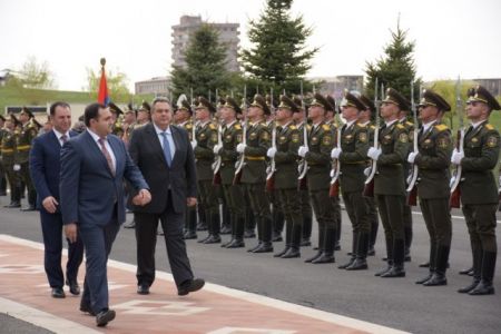 Μήνυμα Καμμένου προς Άγκυρα με παραπομπή στο 1821