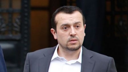 Παππάς: Η τροπολογία για τη διαφήμιση βήμα για κανόνες διαφάνειας