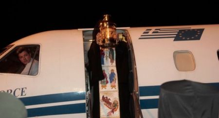 Μεταφορά του Αγίου Φωτός με AEGEAN και Olympic Air