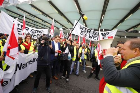 Ιστορικές αυξήσεις έλαβαν οι γερμανοί δημόσιοι υπάλληλοι