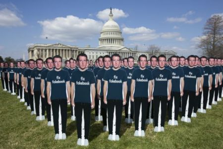 Τα fake news στο Facebook υποδαυλίζουν τη βία στον αναπτυσσόμενο κόσμο