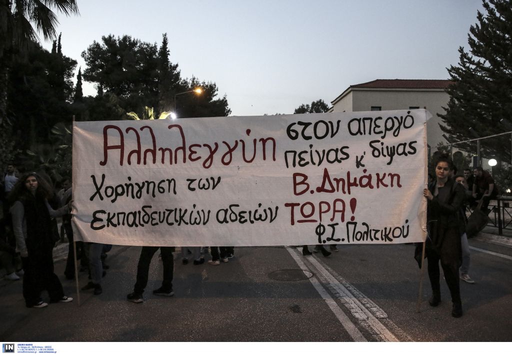 Β. Δημάκης: Διέκοψε την απεργία πείνας – δίψας