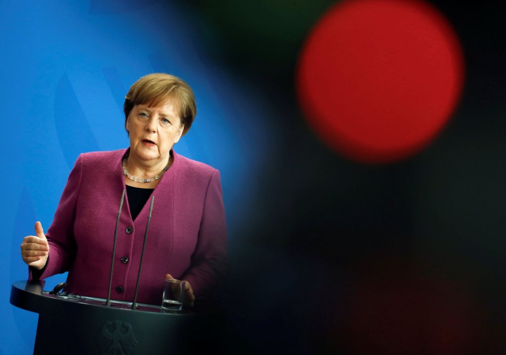 Μέρκελ: Απαραίτητη και κατάλληλη ενέργεια προειδοποίησης της Συρία