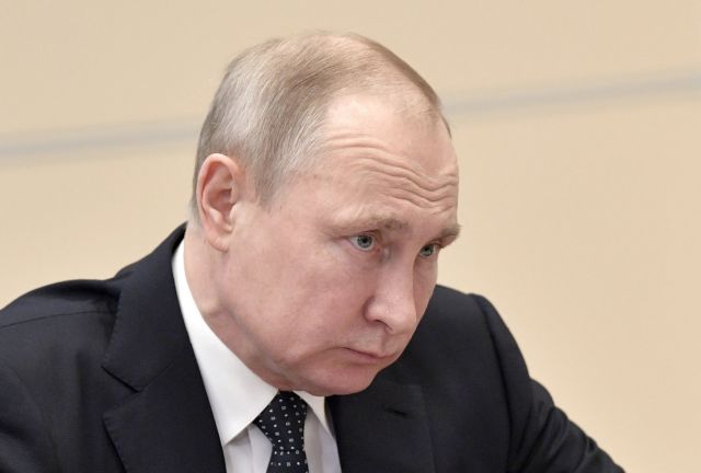 Ρωσία: Κατρακυλά η δημοτικότητα του Πούτιν