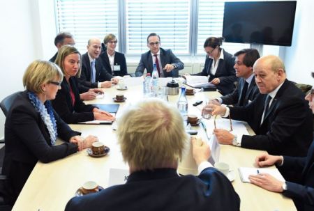 ΥΠΕΞ ΕΕ: Προσηλωμένοι στην «πολιτική διαδικασία διευθέτησης» στη Συρία