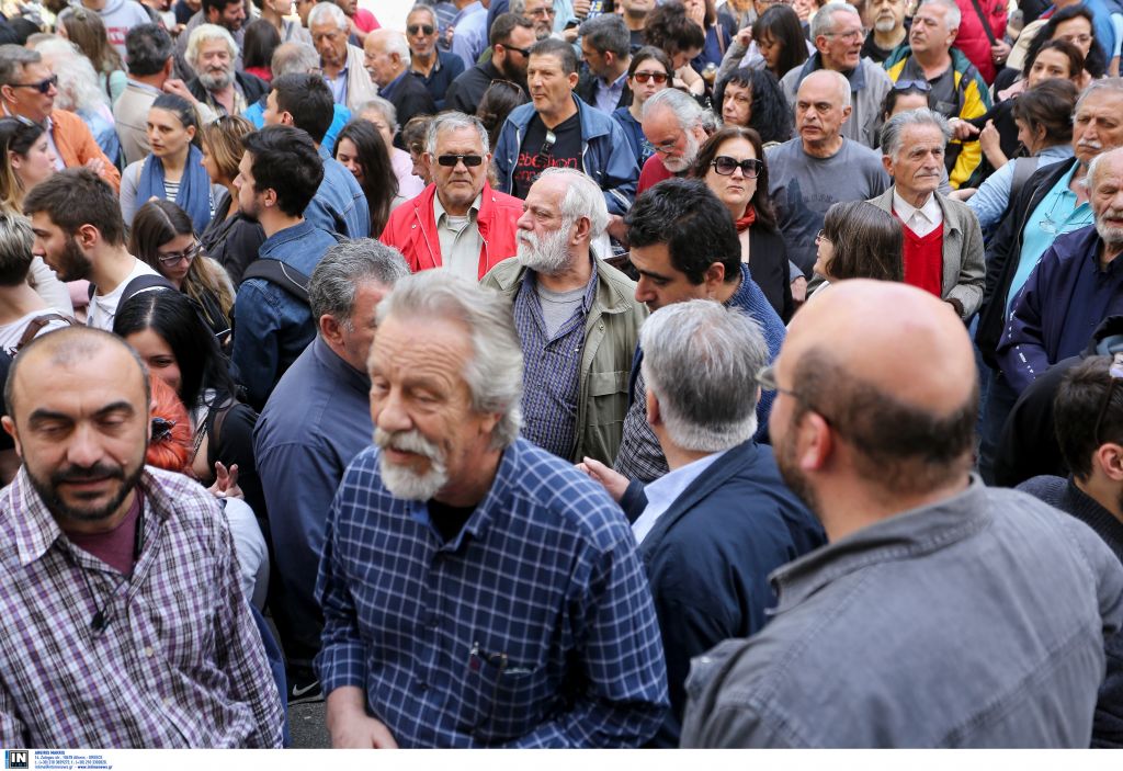 Τον Απρίλιο η δίκη των μελών του ΠΑΜΕ για τα επεισόδια στην Αθήνα