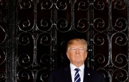 Ο Τραμπ παρέκαμψε το Κογκρέσο για τις επιθέσεις στην Συρία