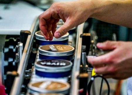 SZ: Σκάνδαλο η μείωση επενδύσεων στη Γερμανία