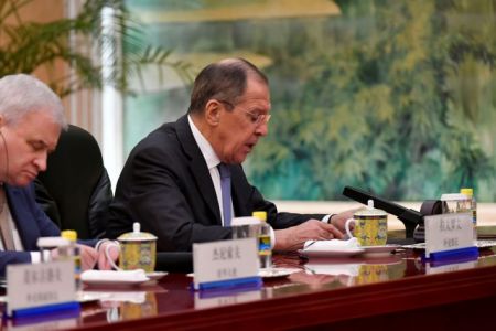 Για ρωσοφοβία κατηγορεί τις G7 ο Λαβρόφ