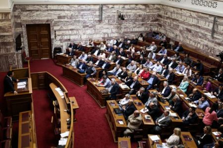 Υπερψηφίστηκε επί της αρχής το νομοσχέδιο για το άσυλο